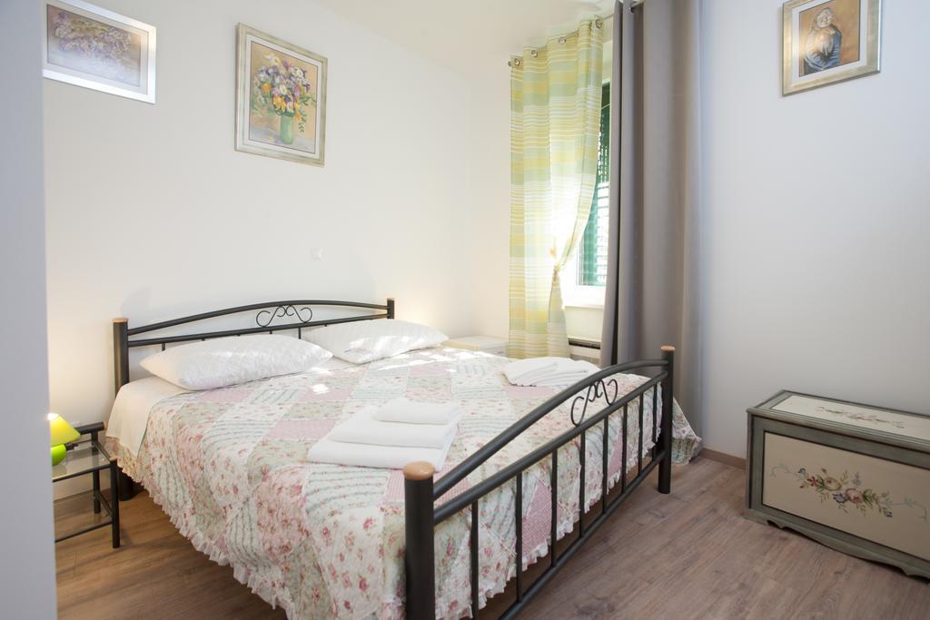 Rooms Split Pezelj Oda fotoğraf